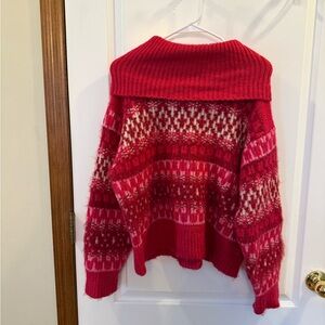 Universal Thread Off-the-Shoulder chunky knit patterned pink/ Red soft Sweater